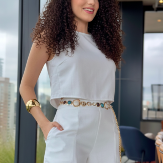 Regata Orquídea Branca em Linho